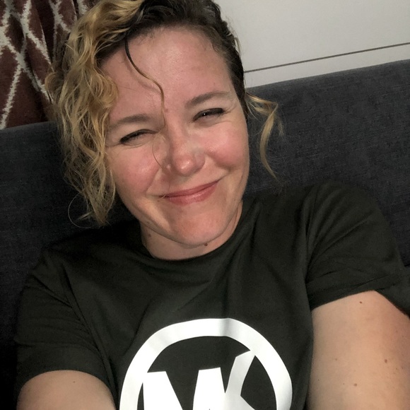 Meet your Posher, Eva - Picture 5 of 9